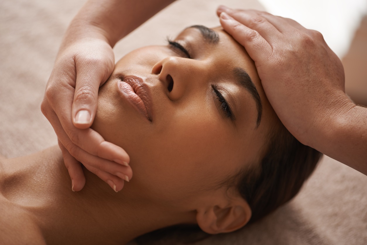 Types Of Facial Massage 15